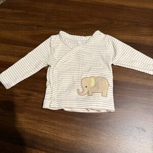 ✨3/$6✨ Baby boy shirt